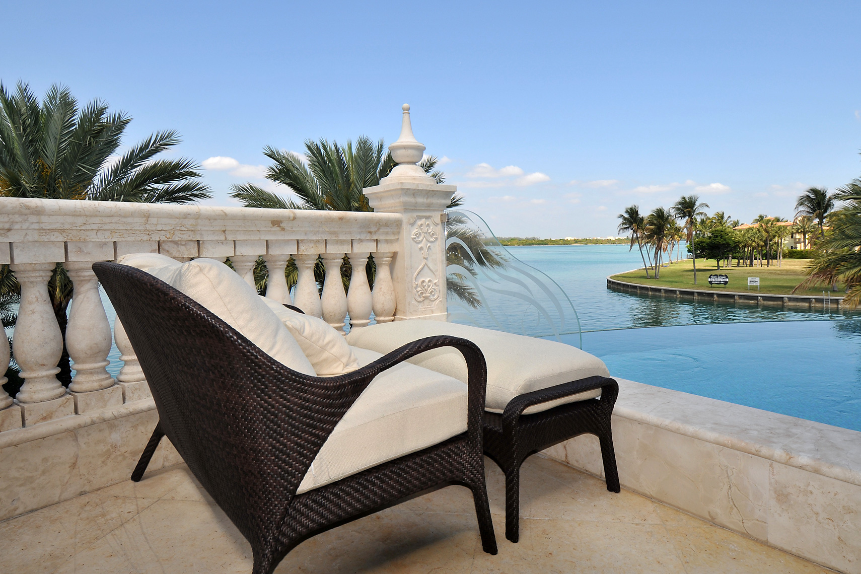 Outdoor-Living_Web