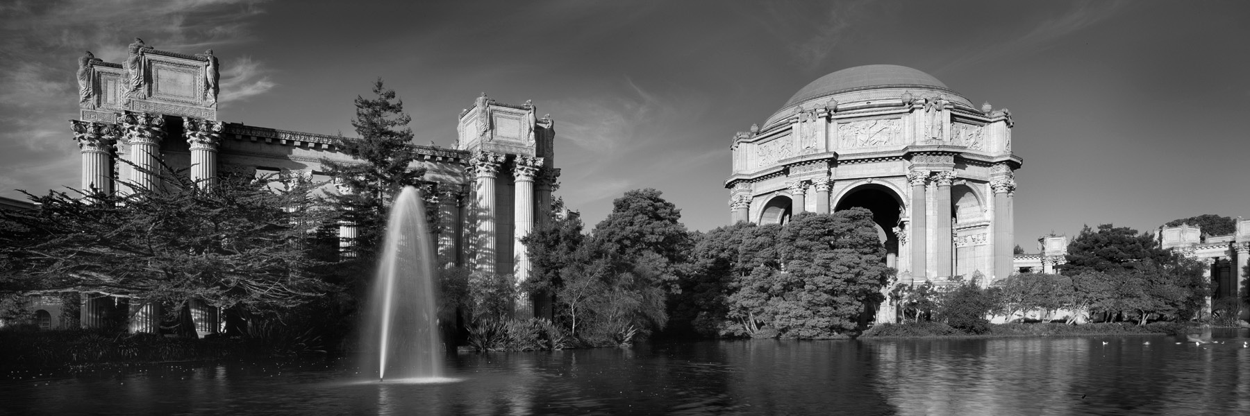 Palace-of-Fine-Arts-BW_Web